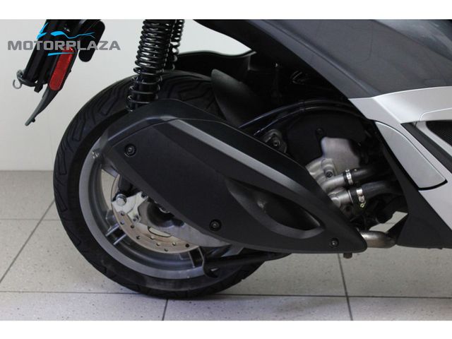 piaggio - mp3-300-lt-yourban