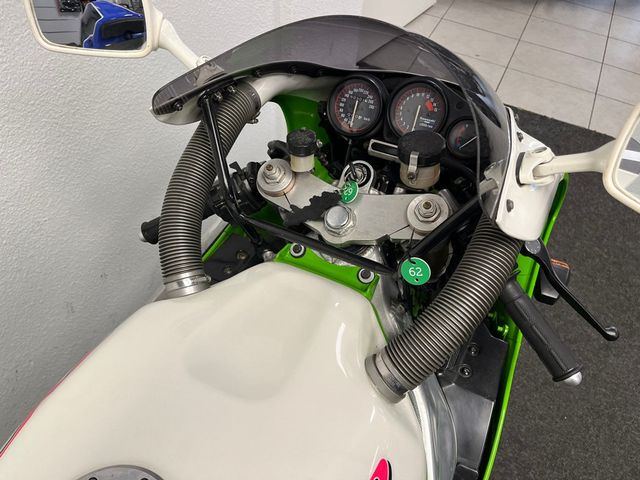 kawasaki - zxr-750