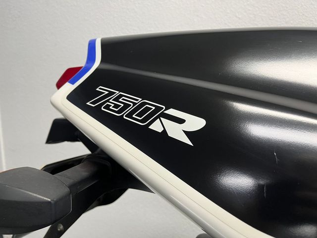 kawasaki - zxr-750