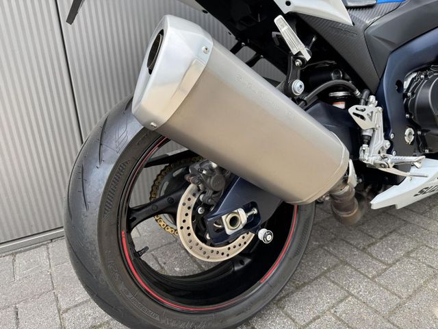 suzuki - gsx-r-1000