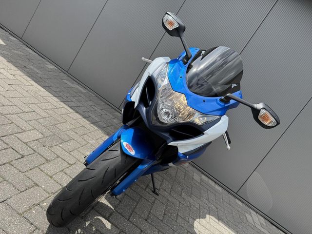 suzuki - gsx-r-1000