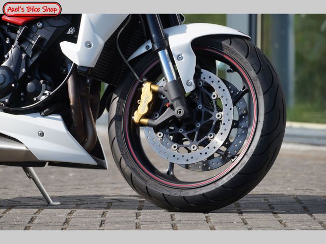 triumph - street-triple-r