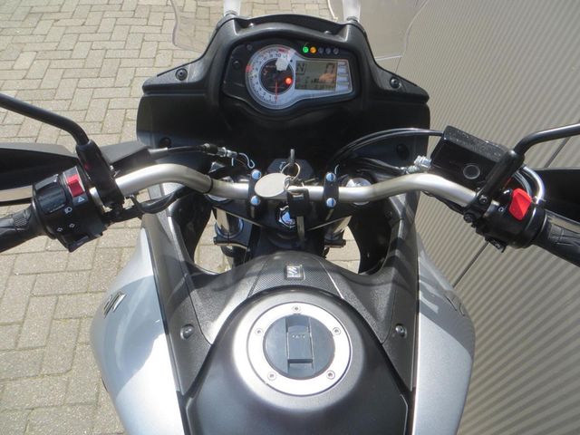suzuki - v-strom-dl-650-abs
