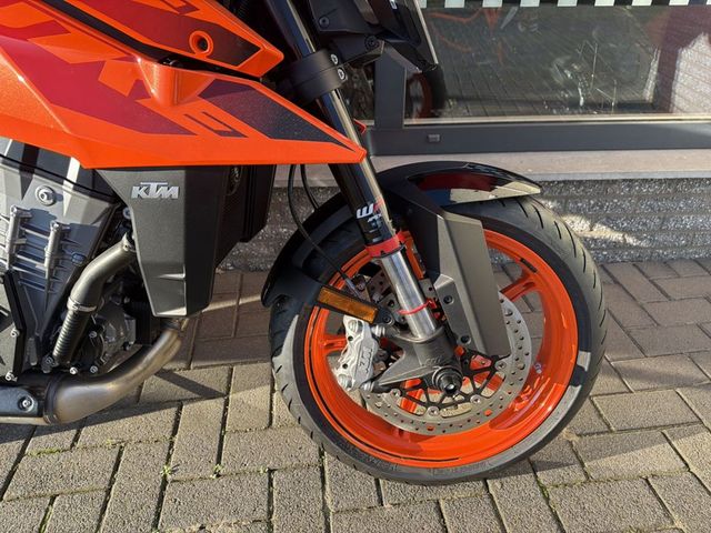 ktm - 990-duke