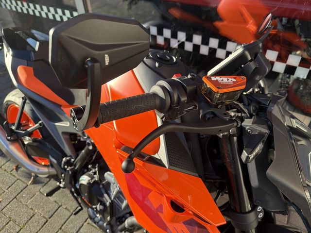 ktm - 990-duke