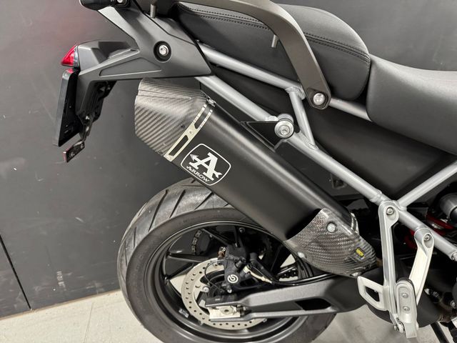 triumph - tiger-900-gt-pro