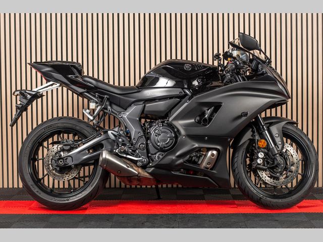 yamaha - r7
