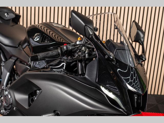yamaha - r7
