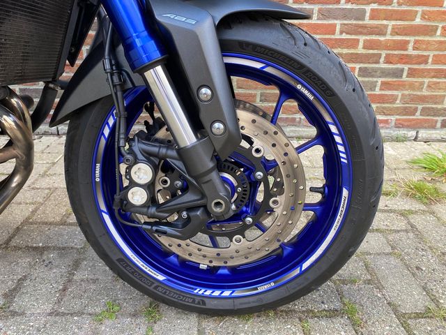 yamaha - tracer-900-abs