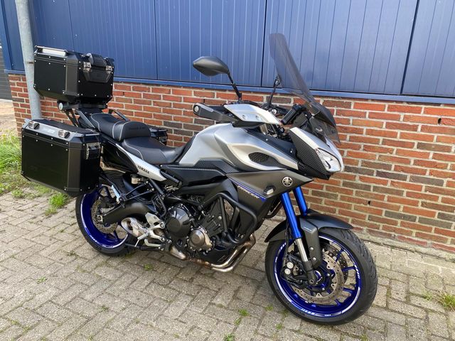 yamaha - tracer-900-abs
