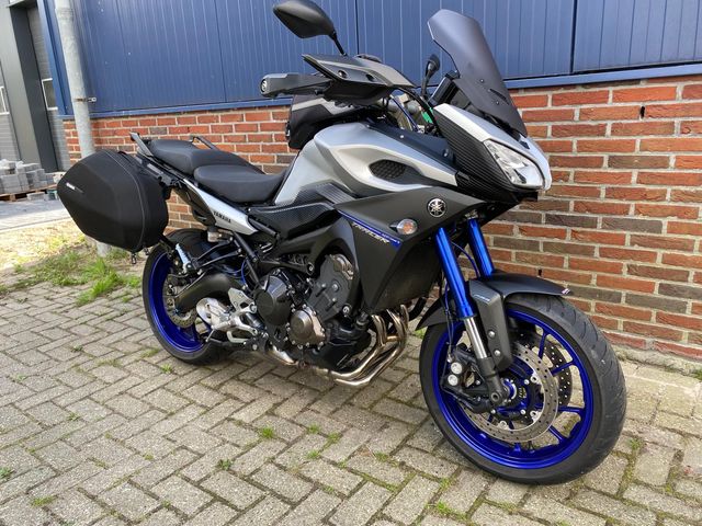 yamaha - tracer-900-abs