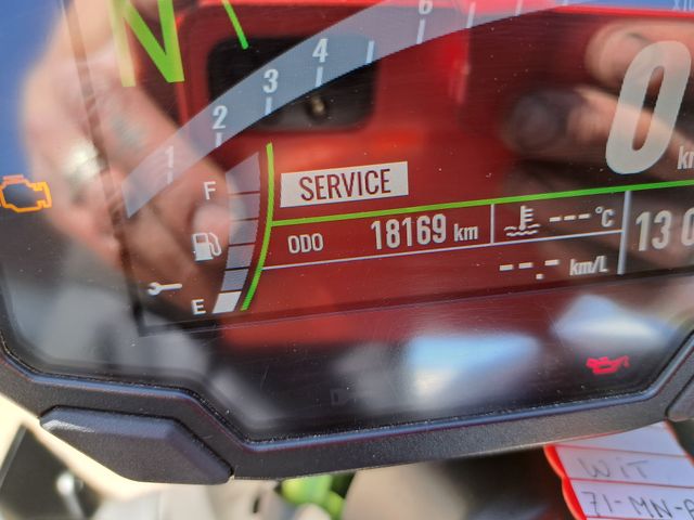 kawasaki - z900