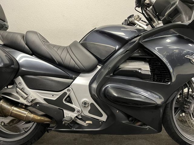 honda - st-1300-pan-european-abs