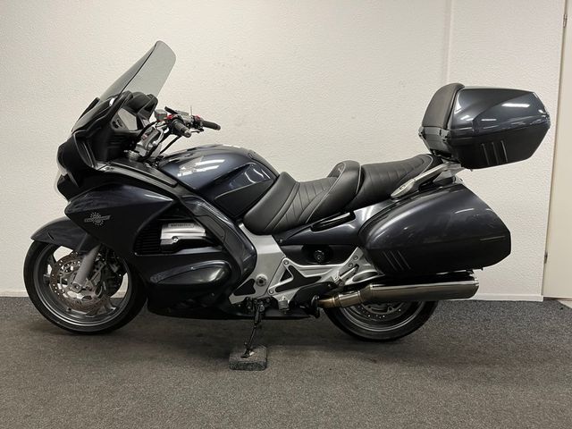honda - st-1300-pan-european-abs