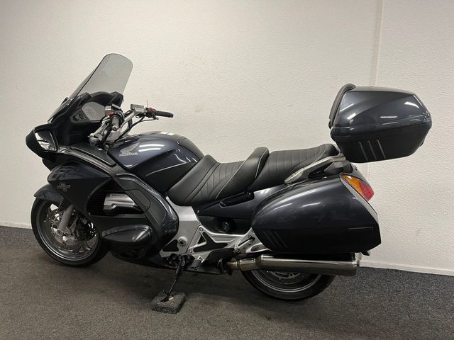 honda - st-1300-pan-european-abs