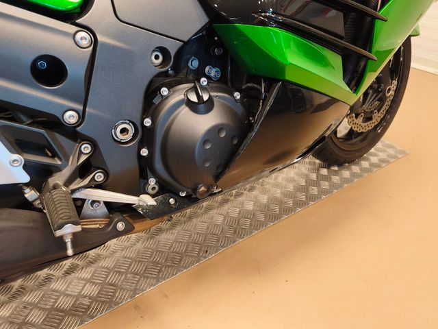 kawasaki - zzr-1400-abs