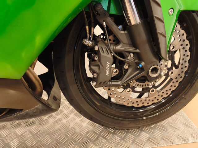 kawasaki - zzr-1400-abs