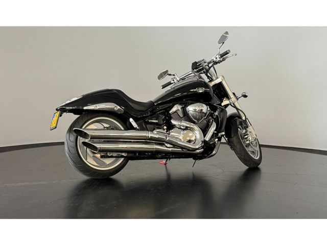suzuki - m-1800-r-intruder