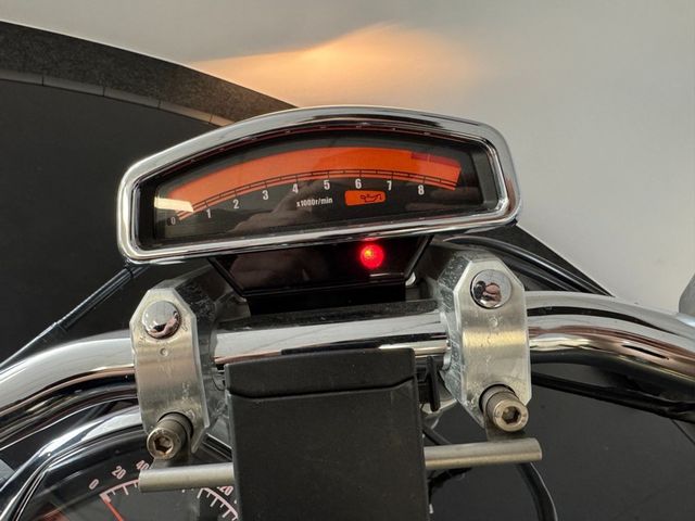 suzuki - m-1800-r-intruder