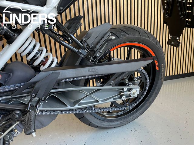 ktm - 390-duke