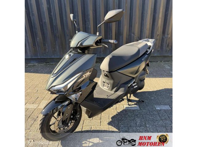 sym - echs-125