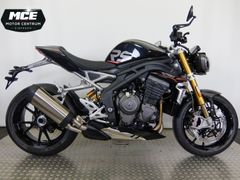 TRIUMPH SPEED TRIPLE 1200 RS