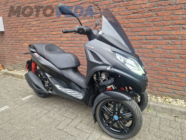piaggio - mp3-300-hpe-sport