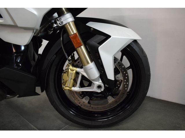bmw - r-1250-rt