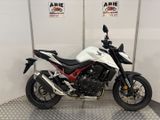 HONDA CB 750 HORNET
