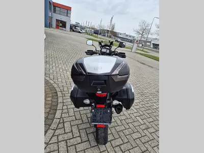 SUZUKI V-STROM 1000 ABS – foto 3