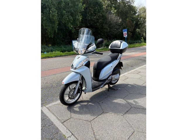 honda - sh-300i---abs
