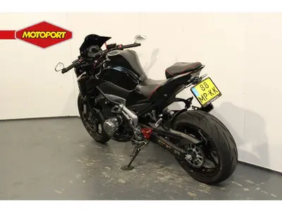 KAWASAKI Z900 – foto 4