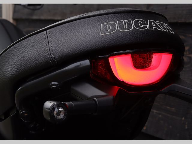 ducati - scrambler-nightshift