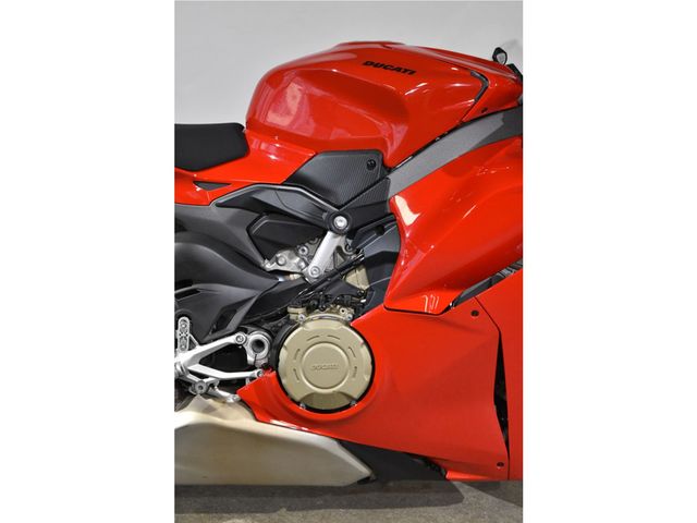 ducati - panigale-v4-s