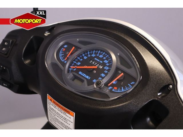 suzuki - sixteen-150