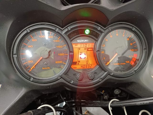 suzuki - v-strom-650