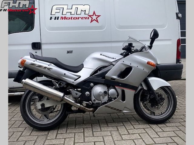 kawasaki - zzr-600