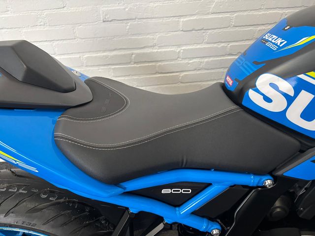 suzuki - gsx-8s
