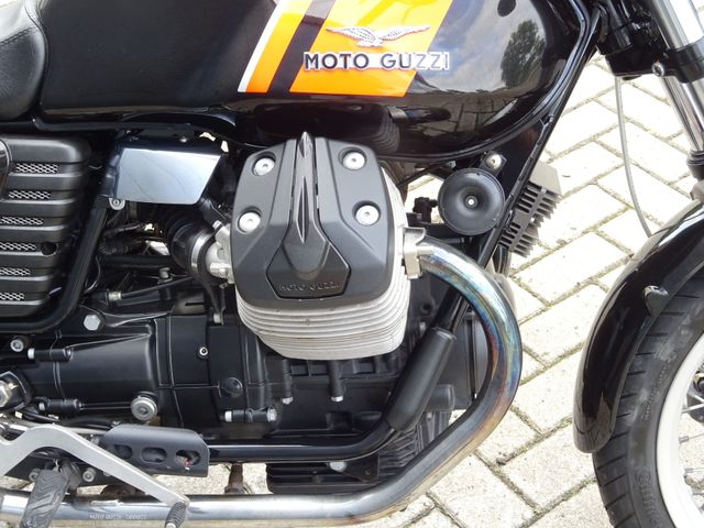 moto-guzzi - v-7-special