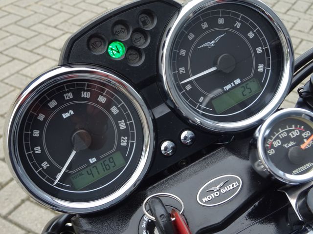 moto-guzzi - v-7-special