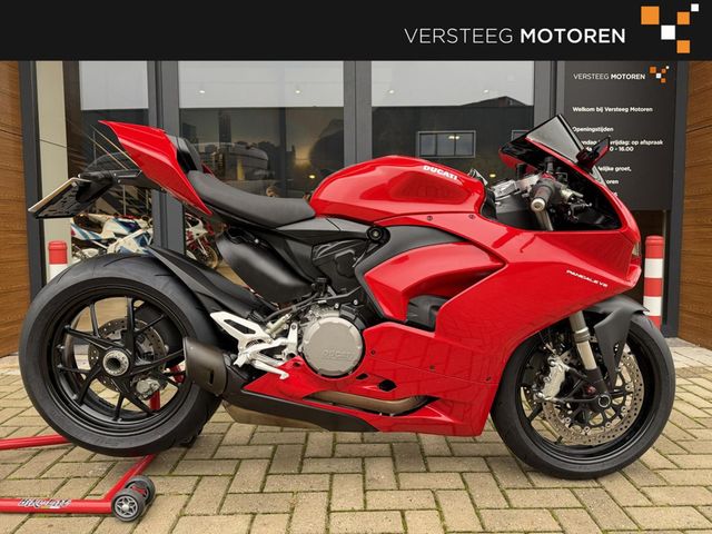 ducati - panigale-v2