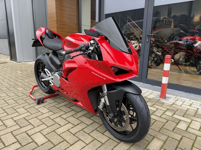 ducati - panigale-v2