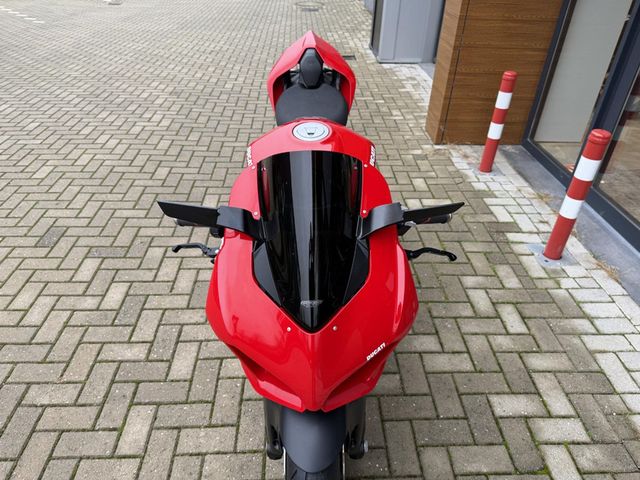 ducati - panigale-v2