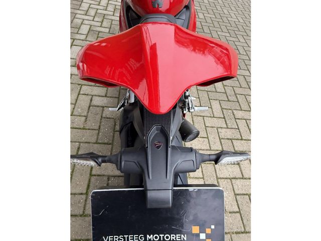 ducati - panigale-v2