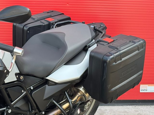 bmw - f-700-gs