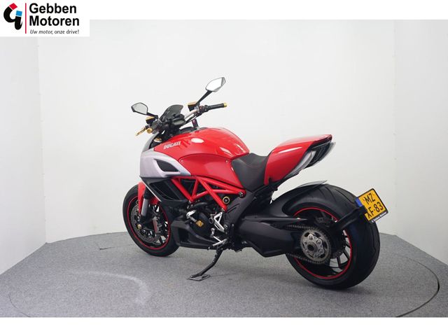 ducati - diavel