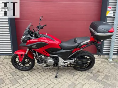 HONDA NC 700 X C-ABS – foto 4