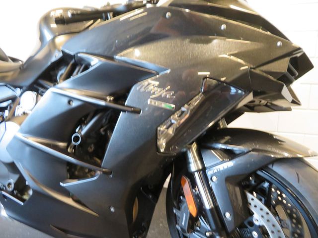 kawasaki - ninja-h2-sx-se