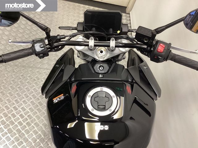 suzuki - gsx-s-950