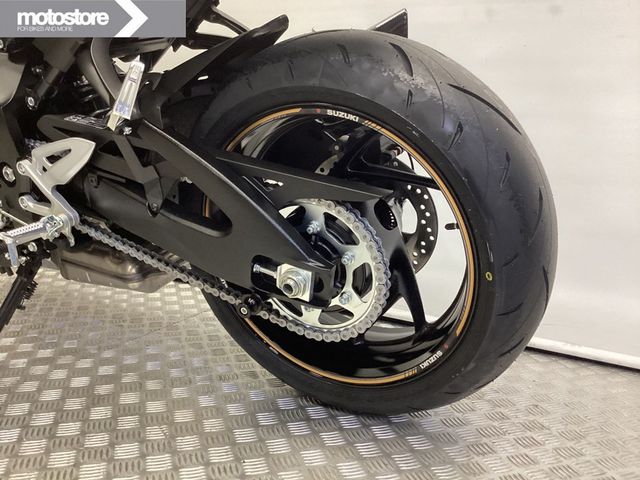 suzuki - gsx-s-950